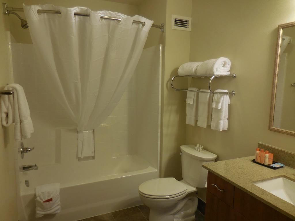 Ledgestone Hotel Vernal Camera foto